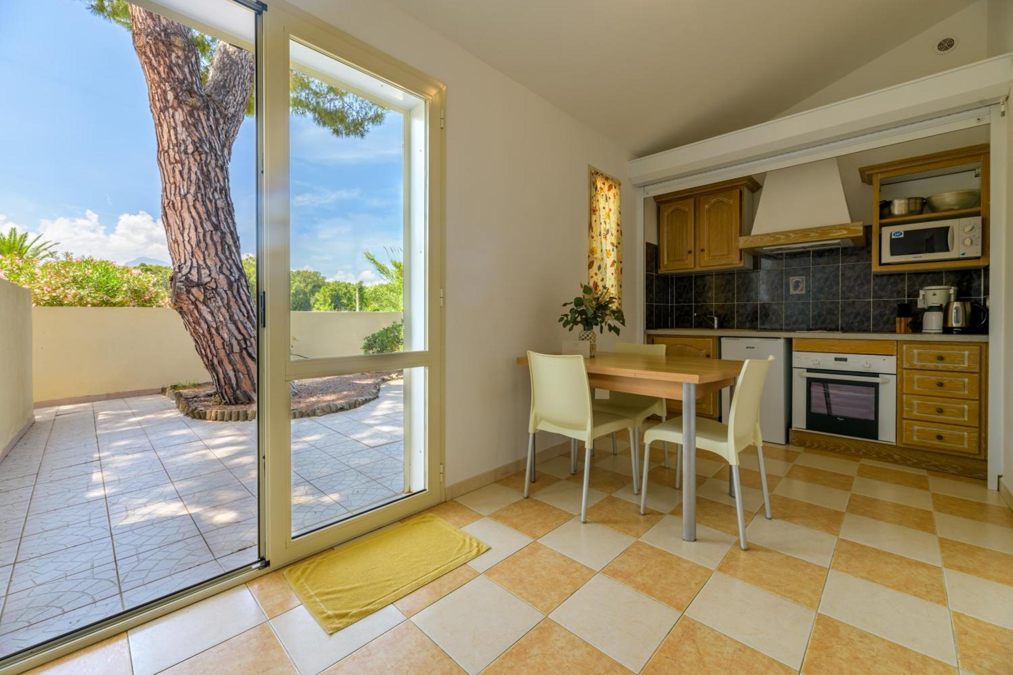 Residence San Pellegrino Folelli Εξωτερικό φωτογραφία