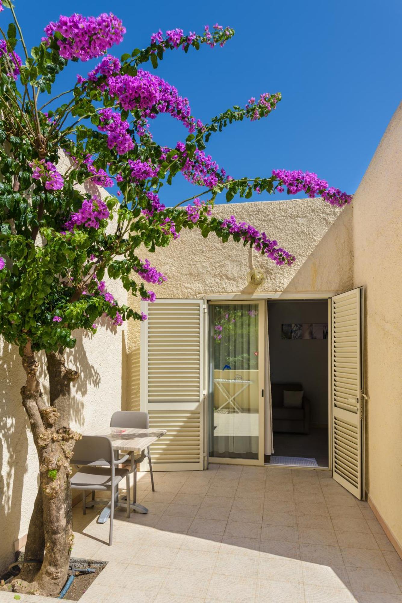 Residence San Pellegrino Folelli Εξωτερικό φωτογραφία